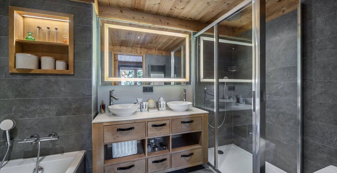 Beautiful duplex apartment for rent in Val d’Isere 
