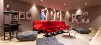 Just a few steps from the centre of Courchevel 1850 village,