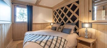 Just a few steps from the centre of Courchevel 1850 village,