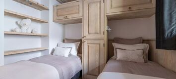 Just a few steps from the centre of Courchevel 1850 village,