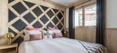 Just a few steps from the centre of Courchevel 1850 village,