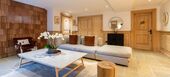 Just a few steps from the centre of Courchevel 1850 village,