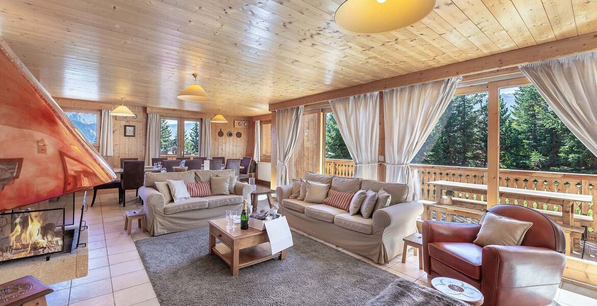 The mountain chalet in Courchevel 1850