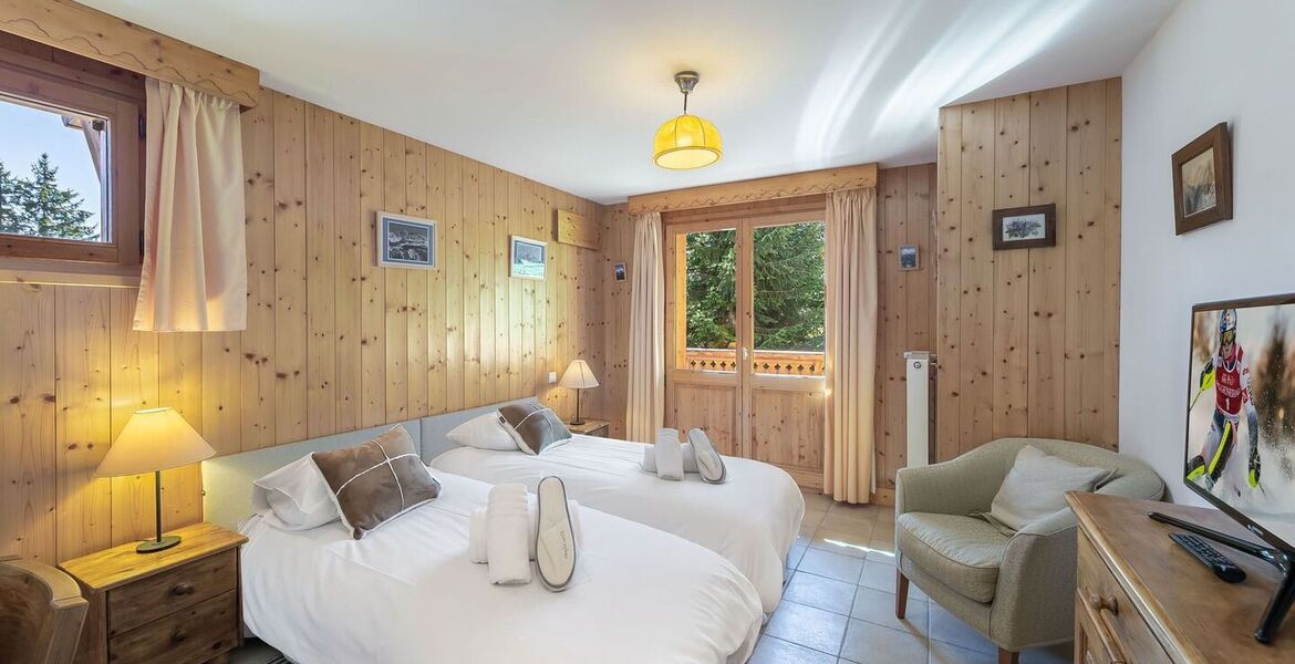 The mountain chalet in Courchevel 1850