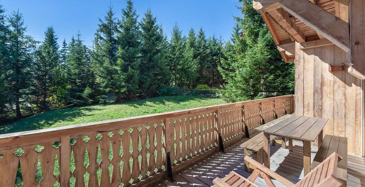 The mountain chalet in Courchevel 1850