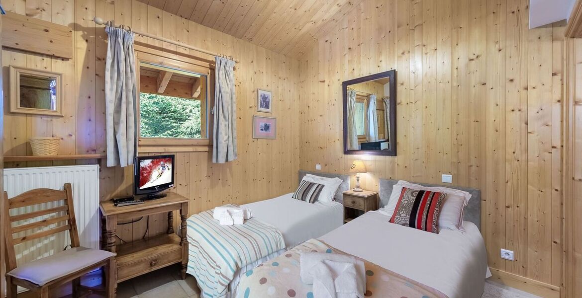 The mountain chalet in Courchevel 1850