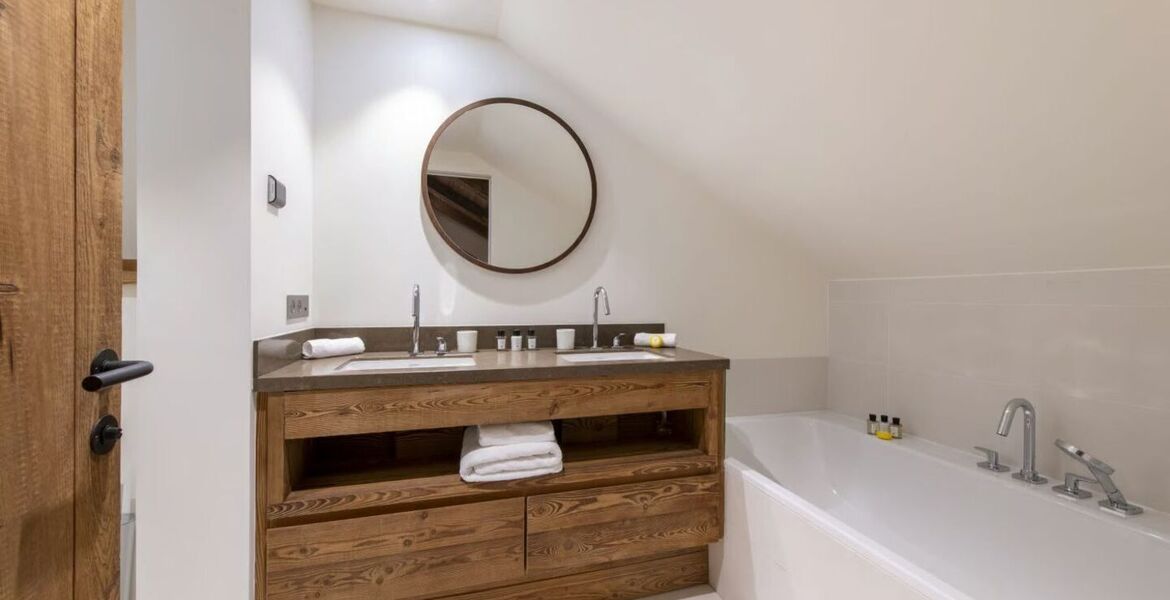 Ski-in ski-out apartment for rent in Meribel