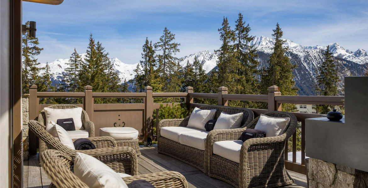 This is a stunning luxury chalet situated in Courchevel 1850
