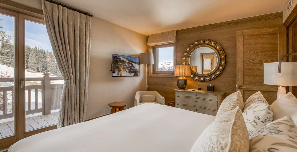 This is a stunning luxury chalet situated in Courchevel 1850