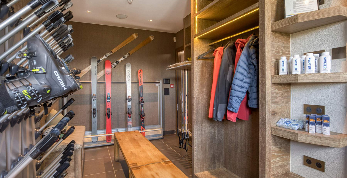 This is a stunning luxury chalet situated in Courchevel 1850