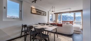 Ski-in/Ski-out Apartment in the Heart of the Resort
