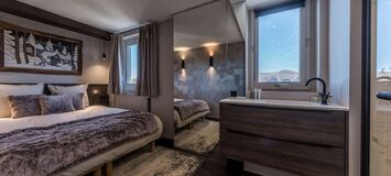 Ski-in/Ski-out Apartment in the Heart of the Resort