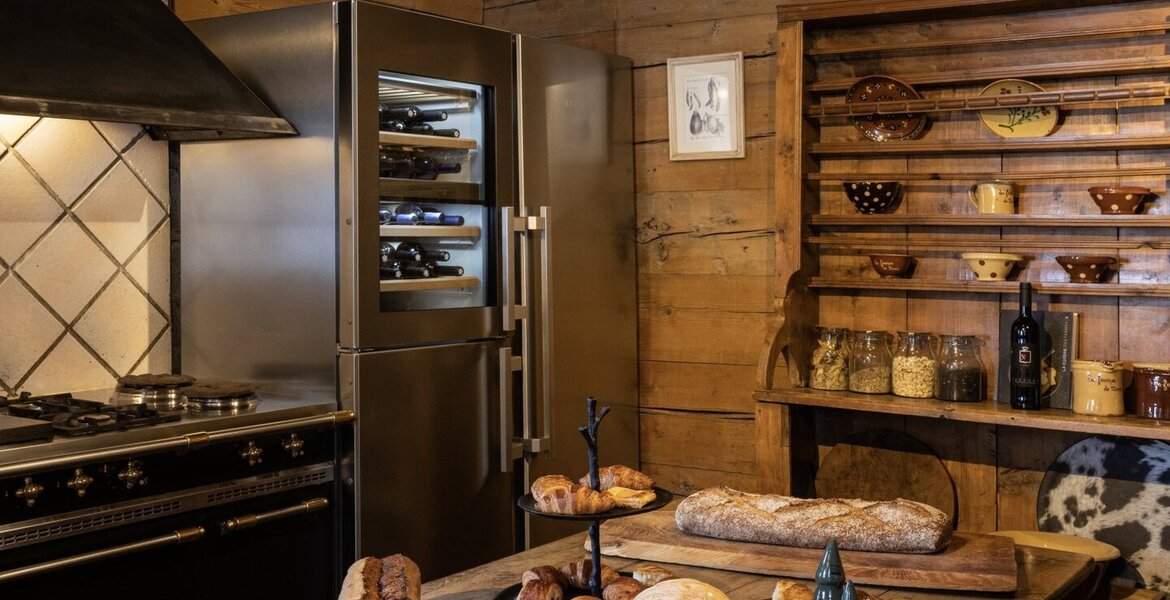 Luxury Chalet in Megève with Nordic Bath and Sauna