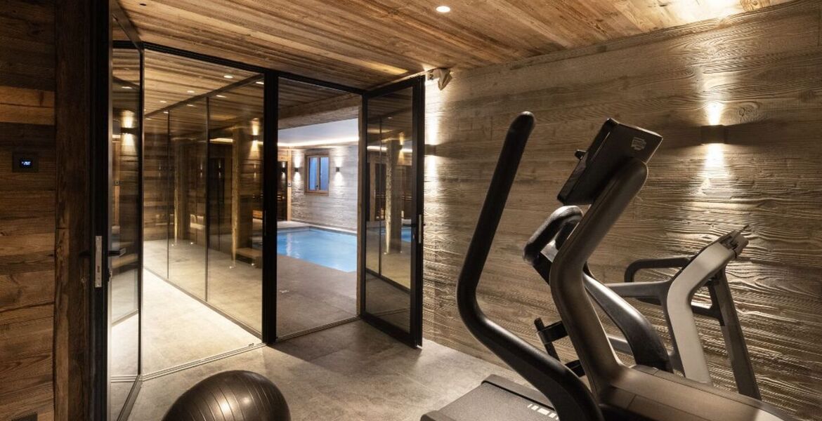 Luxury Ski Chalet in Megève with Pool and Spa