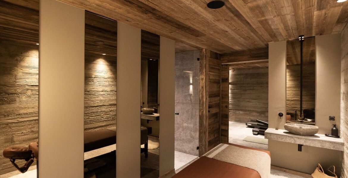Luxury Ski Chalet in Megève with Pool and Spa