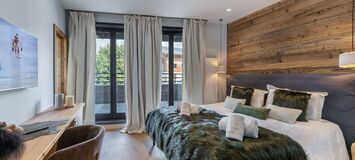 Modern 4-Bedroom Apartment in Courchevel