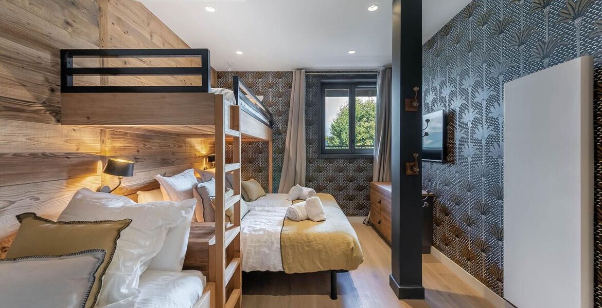 Modern 4-Bedroom Apartment in Courchevel