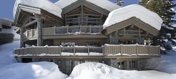Luxury Chalet in Courchevel 1850 with Panoramic Views