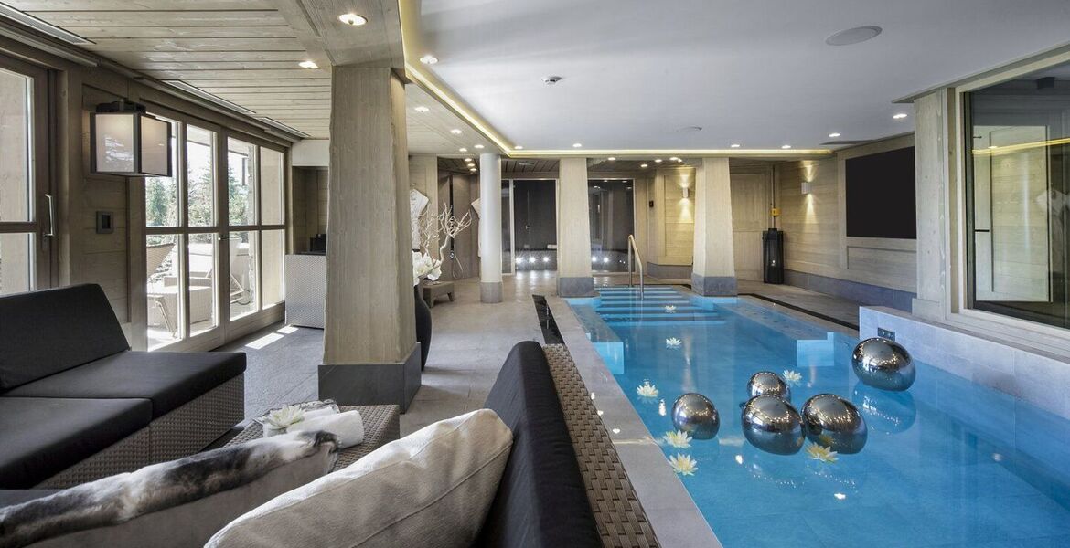 Luxury Chalet in Courchevel 1850 with Panoramic Views