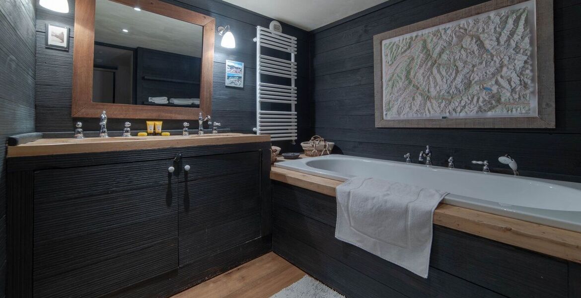 Charming Ski-in/Ski-out Chalet in La Rosière