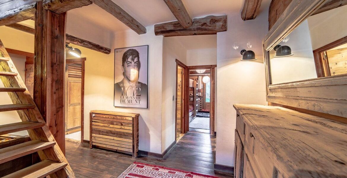 Charming Ski-in/Ski-out Chalet in La Rosière
