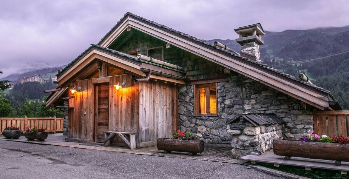 Charming Ski-in/Ski-out Chalet in La Rosière