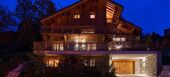 Luxury Chalet in Méribel with Stunning Views and Hot Tub