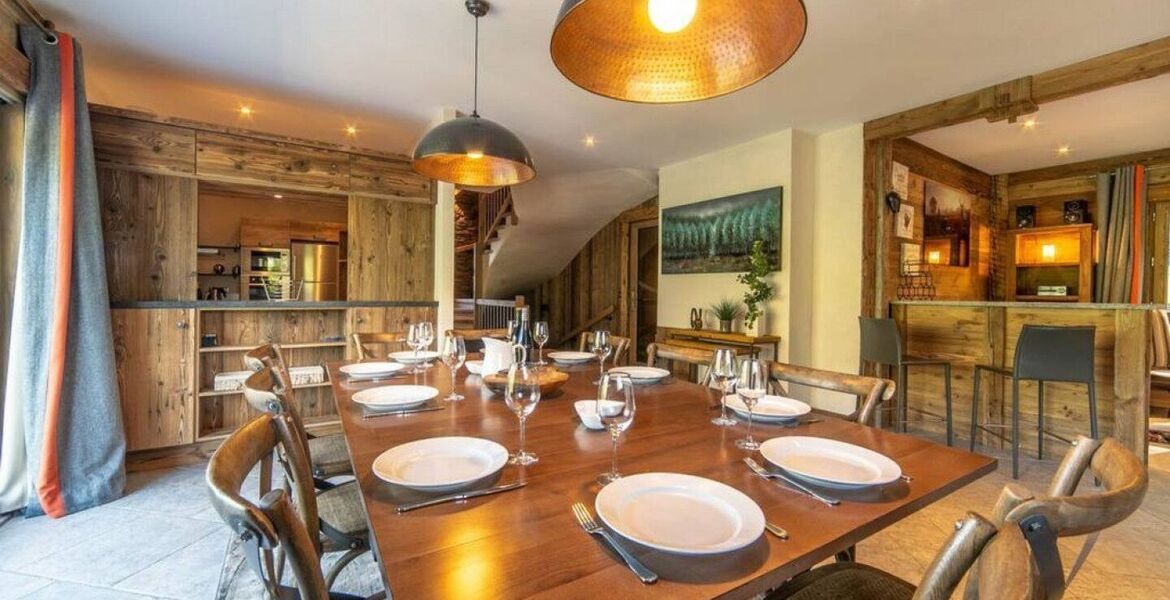 Luxury Chalet in Méribel with Stunning Views and Hot Tub