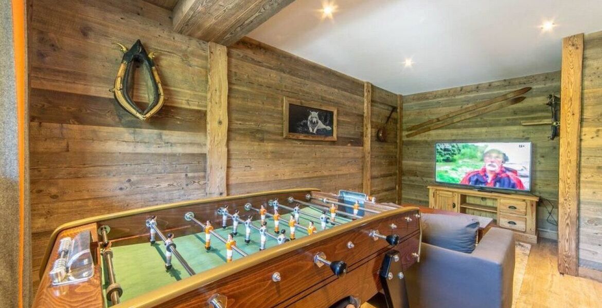 Luxury Chalet in Méribel with Stunning Views and Hot Tub