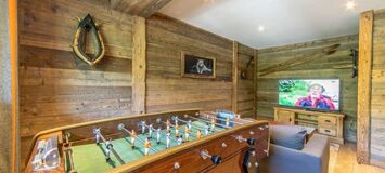 Luxury Chalet in Méribel with Stunning Views and Hot Tub