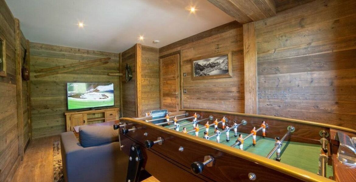 Luxury Chalet in Méribel with Stunning Views and Hot Tub