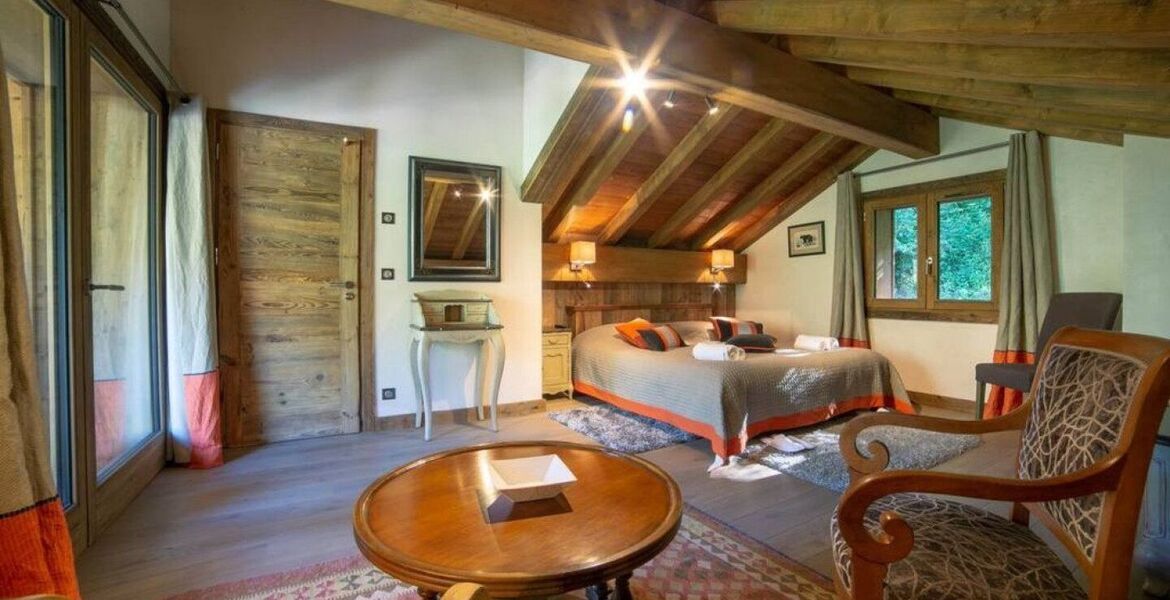 Luxury Chalet in Méribel with Stunning Views and Hot Tub