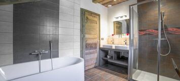 Luxury Chalet in Méribel with Stunning Views and Hot Tub