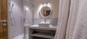 Luxury Chalet in Méribel with Stunning Views and Hot Tub