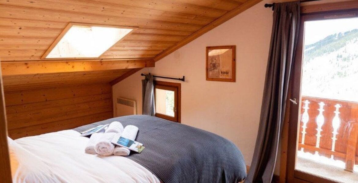 Charming Ski Chalet in Mottaret with Stunning Views