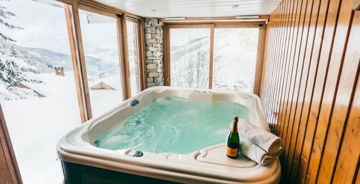 Charming Ski Chalet in Mottaret with Stunning Views