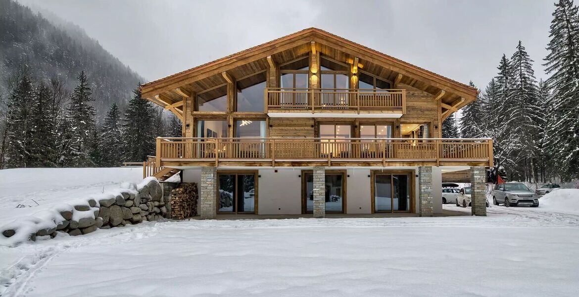Luxury Chalet in Argentière with Stunning Alpine Views