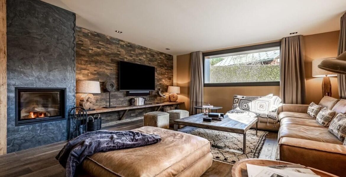 Luxury Chalet in Megève with Stunning Mountain Views