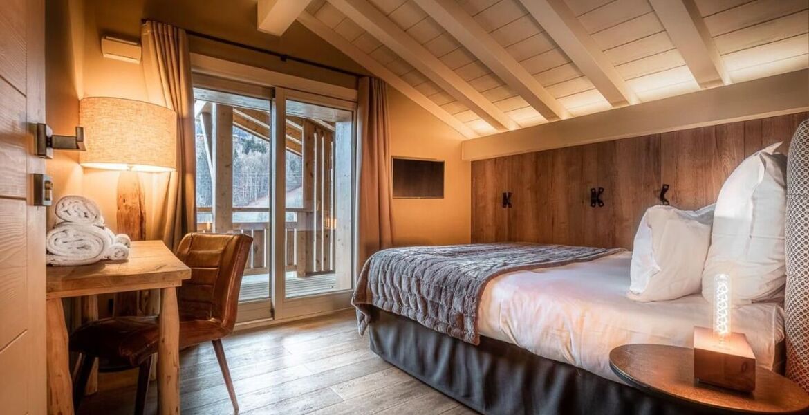 Luxury Chalet in Megève with Stunning Mountain Views