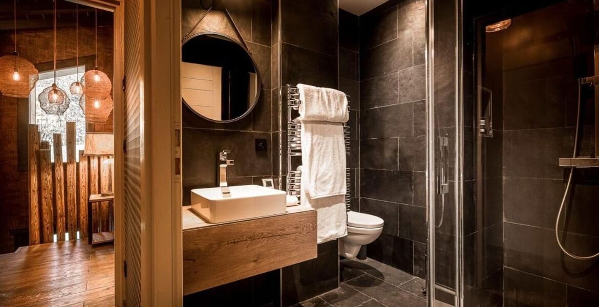 Luxury Chalet in Megève with Stunning Mountain Views