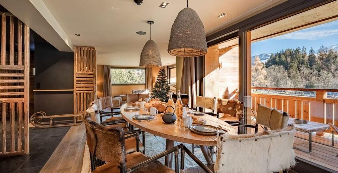 Luxury Chalet in Megève with Stunning Mountain Views