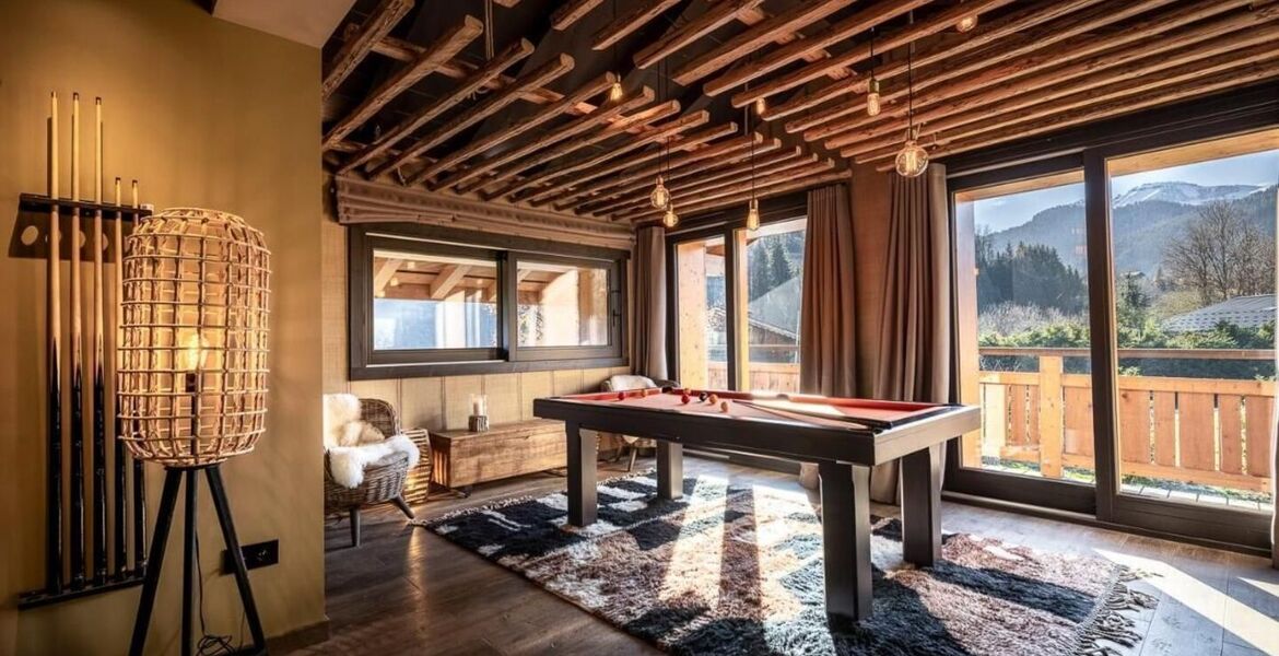 Luxury Chalet in Megève with Stunning Mountain Views