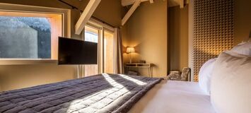 Luxury Chalet in Megève with Stunning Mountain Views
