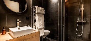 Luxury Chalet in Megève with Stunning Mountain Views