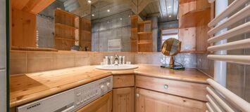Ski-in Ski-out Apartment