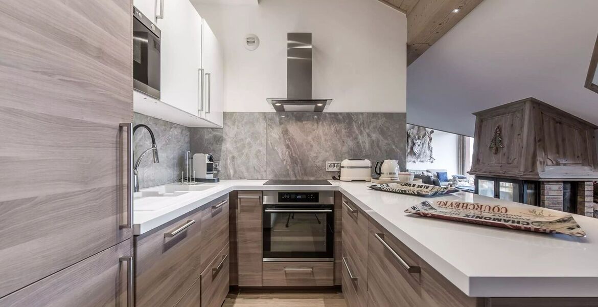 Ski-in/Ski-out Apartment in Courchevel 1850