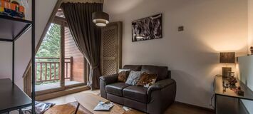 Ski-in/Ski-out Apartment in Courchevel 1850