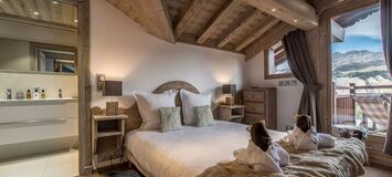 Ski-in/Ski-out Apartment in Courchevel 1850