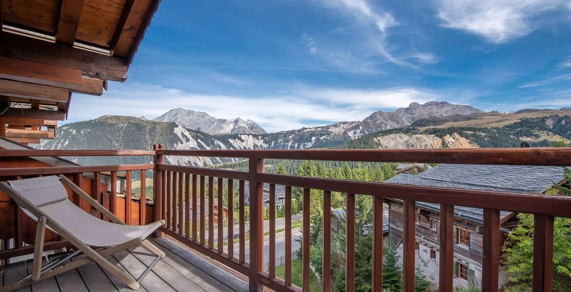 Ski-in/Ski-out Apartment in Courchevel 1850
