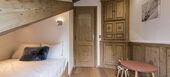 Ski-in/Ski-out Apartment in Courchevel 1850